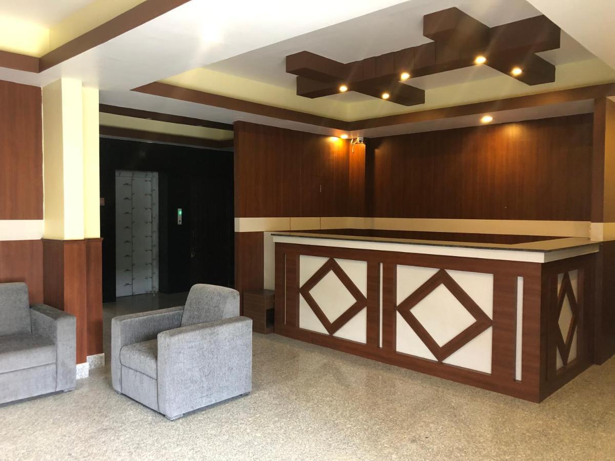 Hotel Claire Inn Катманду Екстериор снимка