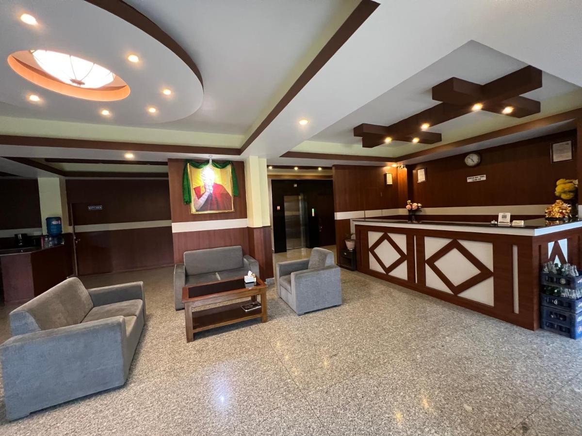 Hotel Claire Inn Катманду Екстериор снимка